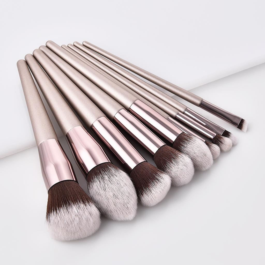 4/9/10 Pcs Wooden Foundation Cosmetic Eyebrow Eyeshadow Makeup Brush Sets Tools