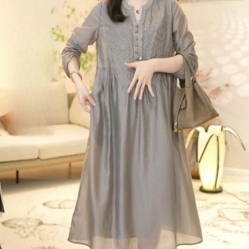 High-End Luxury French Loose V-Neck Embroidered Dress Women's Summer Youthful Skirt