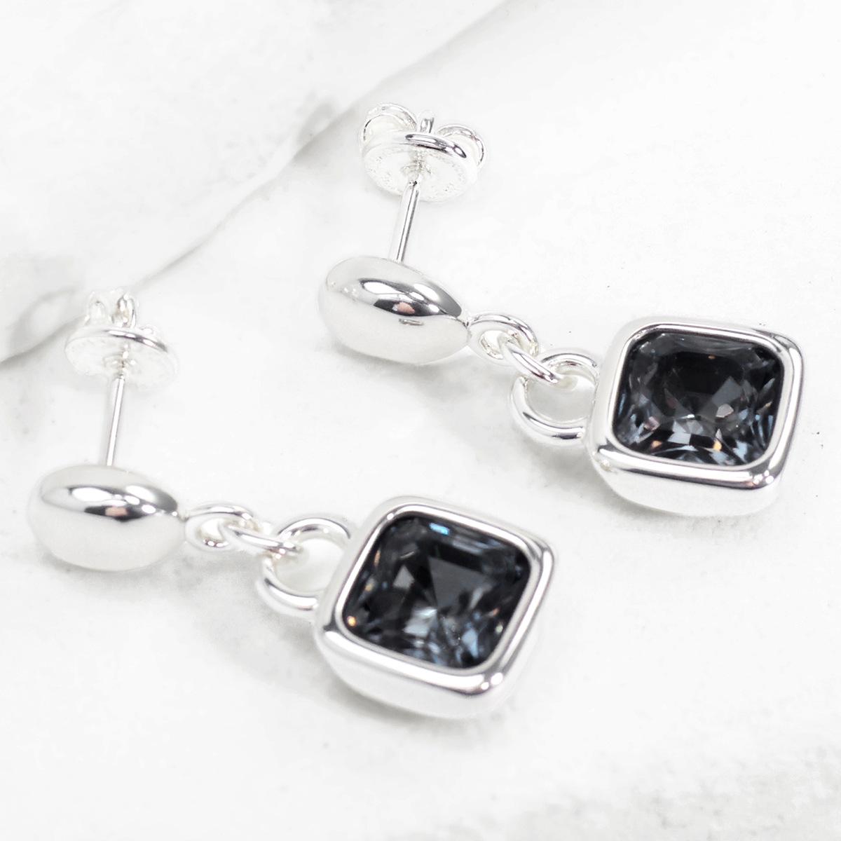 UNOde50 Square Gold Earrings - European & American Style