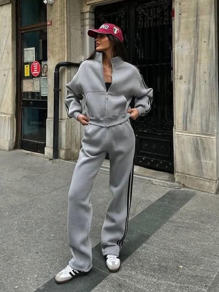 Women`s Sport Casual Tracksuit 2026 Spring