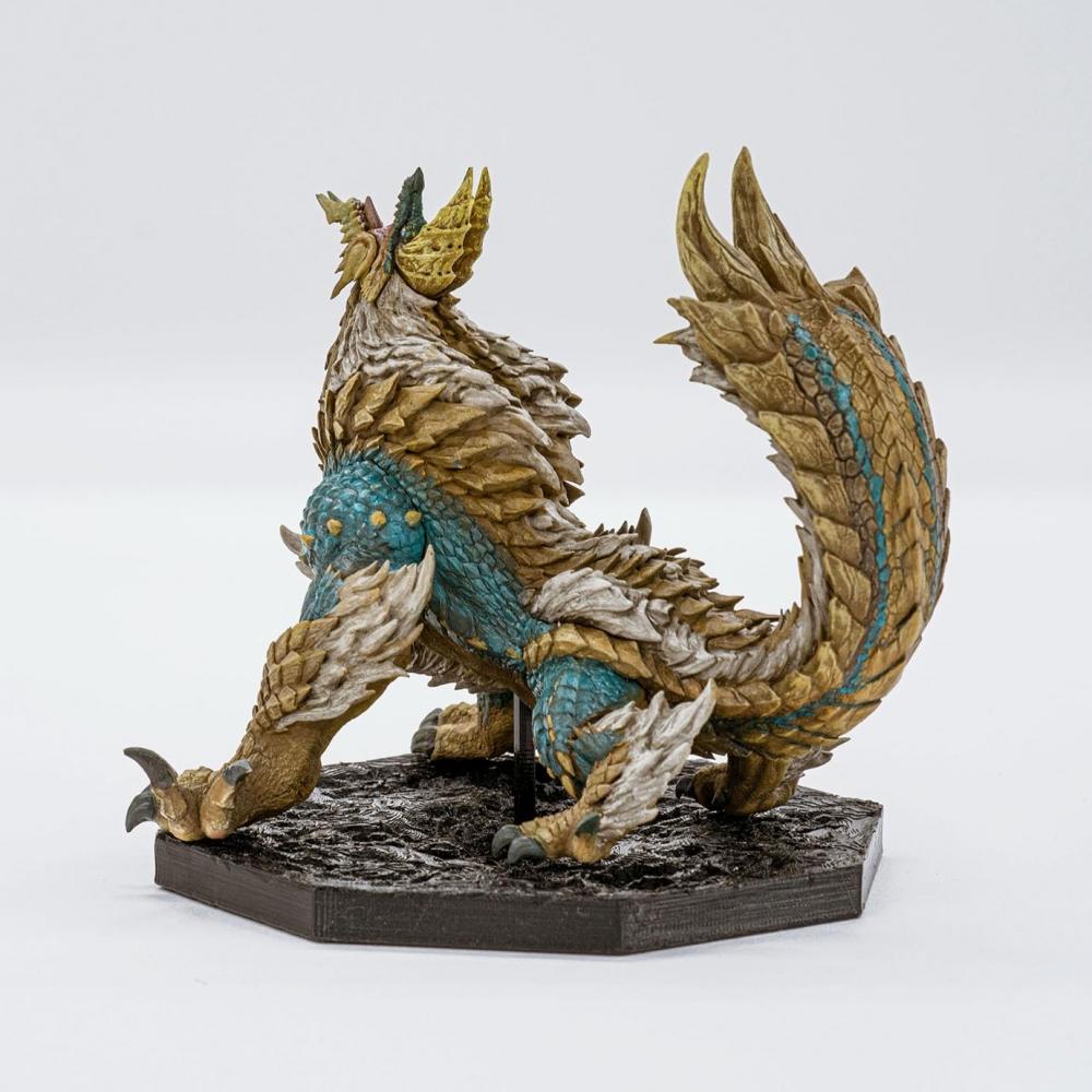 CAPCOM Monster Hunter FIGURE BUILDER CUBE MONSTER HUNTER Thunder Wolf Dragon Jinogre Aproximativ H106 x L111 x D109mm Fabricat din PVC ABS