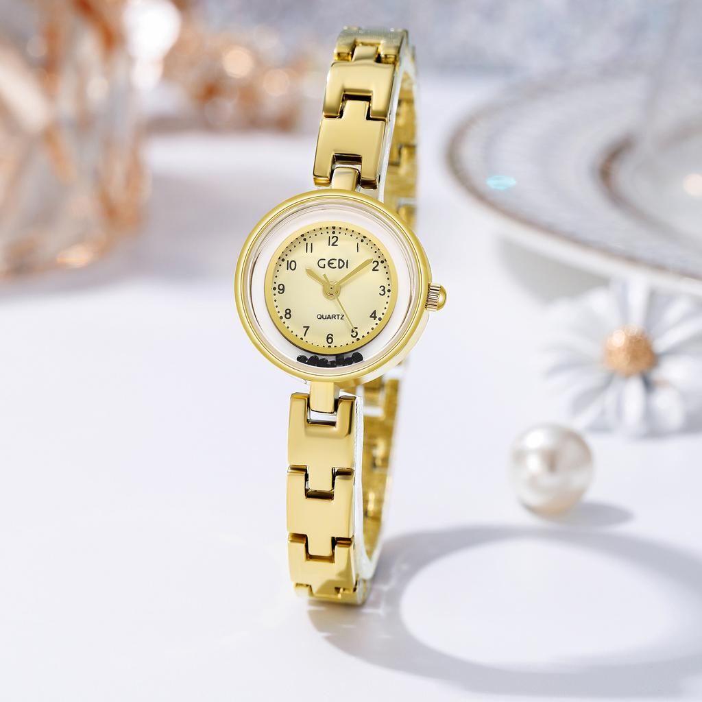Light Luxury Fashion Alloy Women'S Watch, Small Disc Quicksand Watch, Waterproof Quartz Women'S Watch