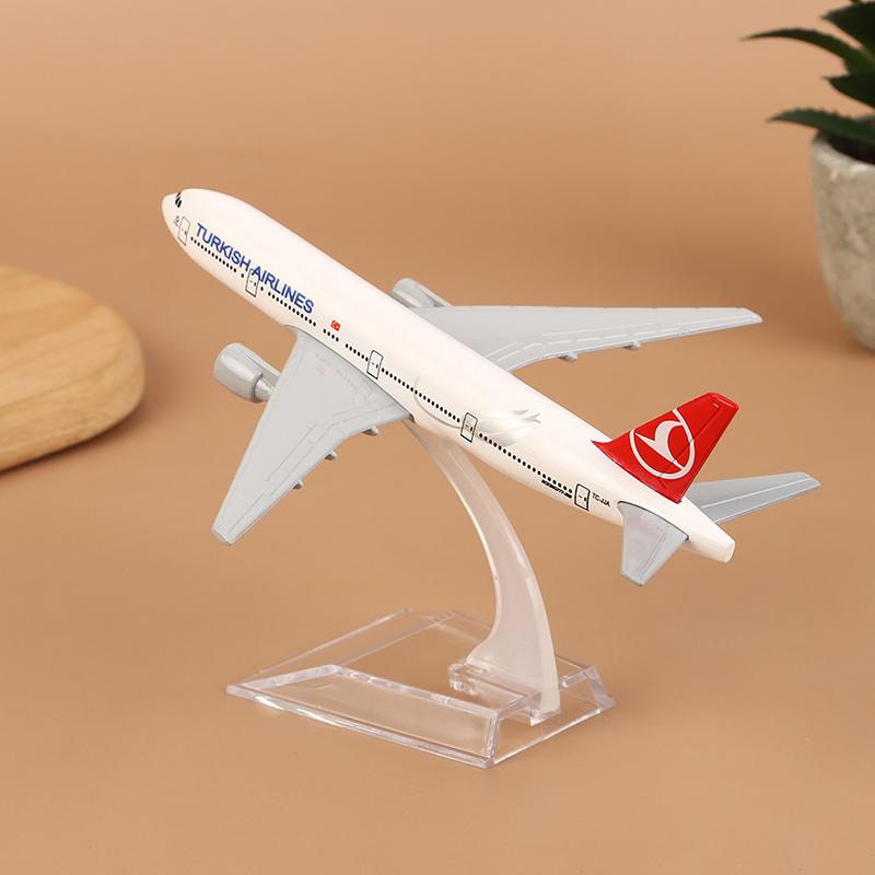 16 cm Turkish Airlines Boeing 777 Legierungs-Flugzeugmodell Maßstab 1:400 Metall Flugzeug Replika Diecast Flugzeug Luftfahrt Sammlerstücke
