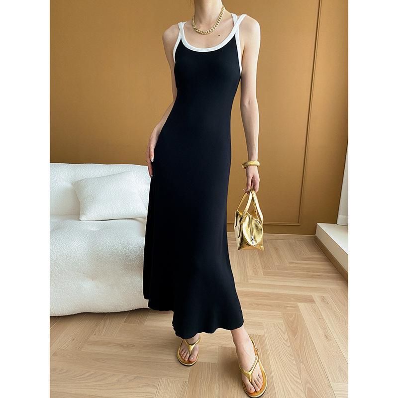 

Платье-футляр с подтяжками из шелкового трикотажа с U-образным вырезом и контрастным цветным драпировкой Sinan SN5716 чёрный