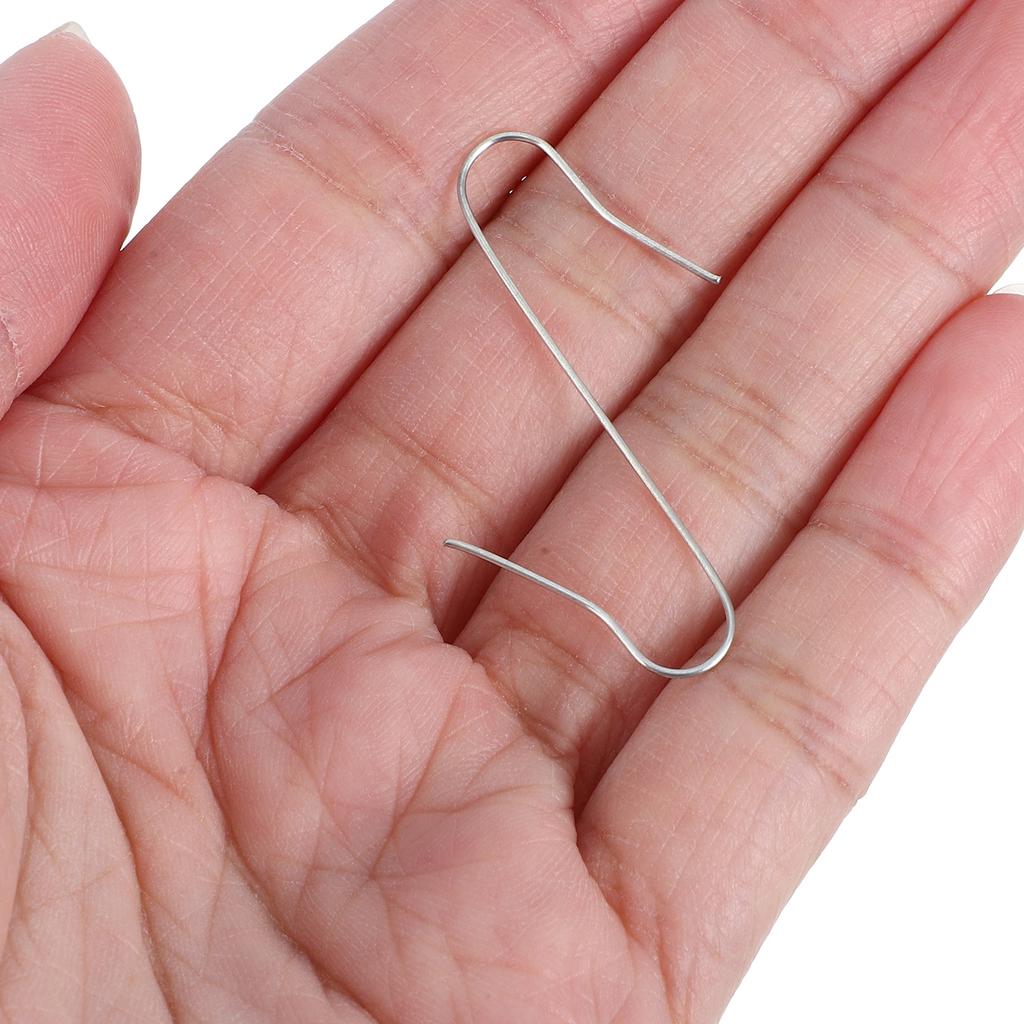 100Pcs Christmas S-Hooks Iron Ornament Hangers for Tree Decoration Party Hanging Supplies Secure Non-Slip Design