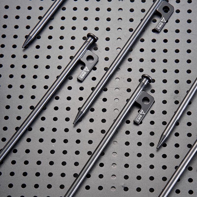 Outdoor Tent Ground Pegs (4-Pack)