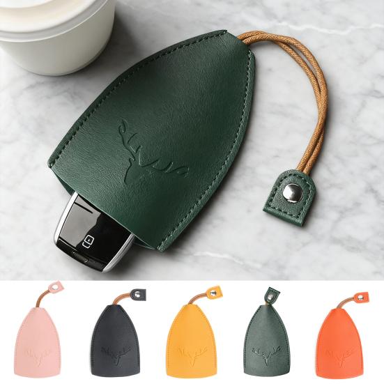 2Pcs Key Holder Pull-Out Key Case Protective Keychain Pendant Faux Leather Hidden Key Chain Deer Pattern Key Sleeve Bag