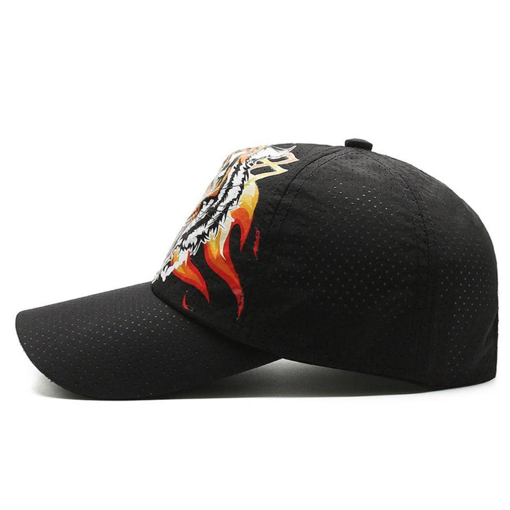 Breathable Perforated Quick-Drying Hat Tiger Head Printed Sun Protection Travel Sports Hat Adjustable Baseball Cap For Women Men
