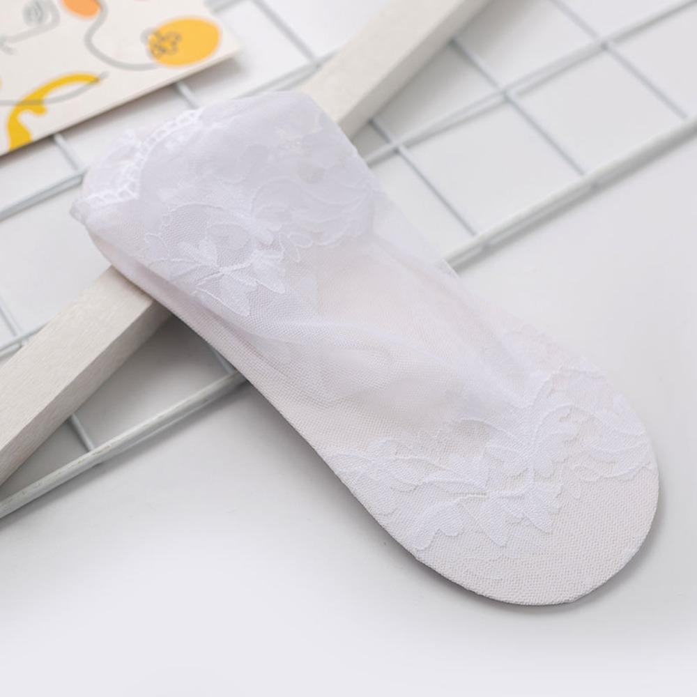 Spring and summer Accessories Lace Women Mesh hosiery Shallow mouth Boat socks Leaves socks