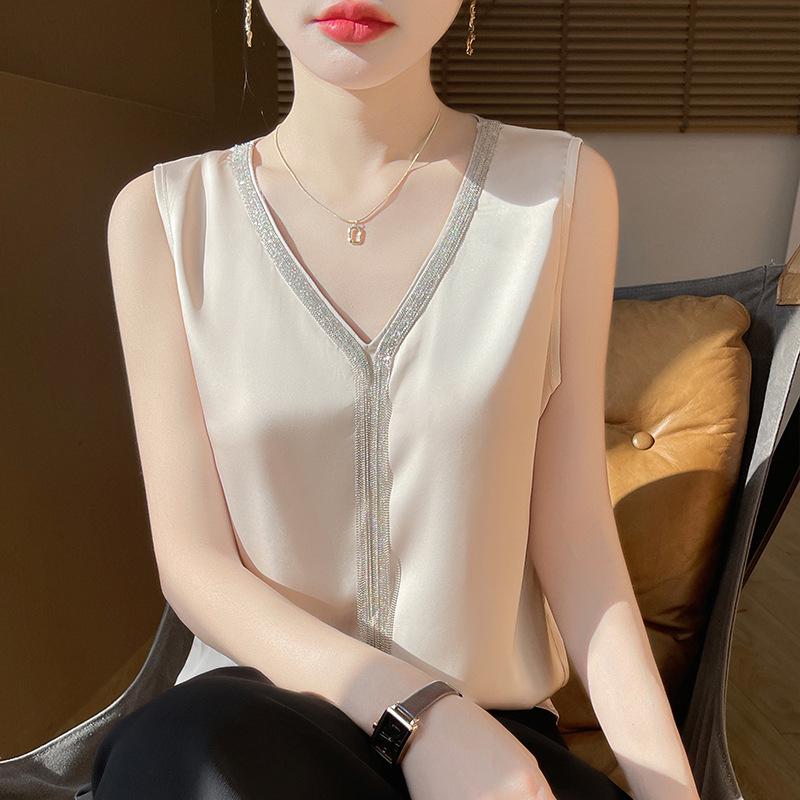 

Летний женский топ-жилет без рукавов с V-образным вырезом и бахромой из ледяного шелка 2025 M шампанского