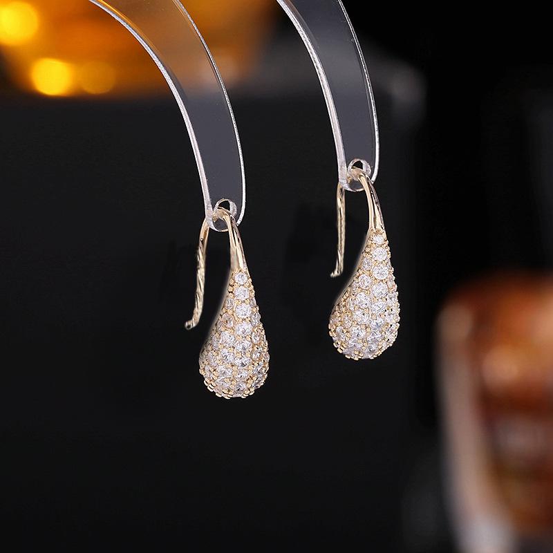 Elegant Zirconia Water Drop Copper Earrings for Women - Versatile, Fashionable, and High-End Feel.