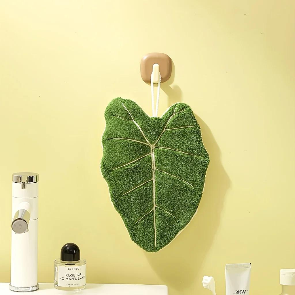1pc Leaf-Shaped Hanging Hand Towel - Ultra Soft, Super Absorbent & Quick-Dry Bath & Kitchen Towel ,Hanging Loop - for Bathroom