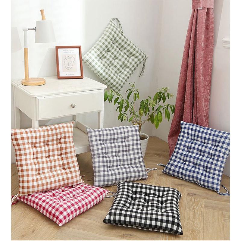 Printed Polyester Fiber Chair Pad For A Comfortable Seating Experience