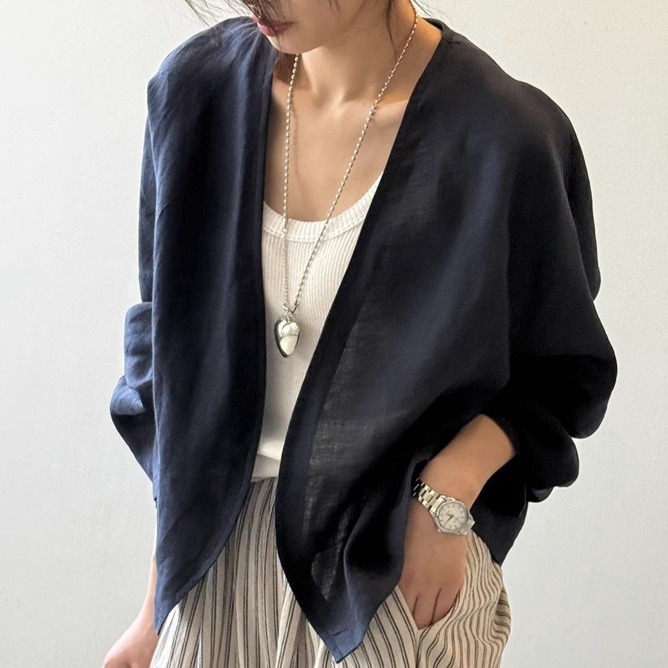 Shirt Jacket Women's Summer Lightweight Artistic Long Sleeved Cardigan Top Design Thin and Loose Sunscreen Shirt