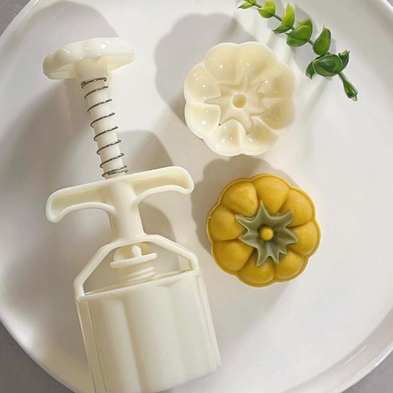 Convenient Green Bean Cake Molding Set Durable Food Grade Silicone Molds Set for Green Bean Cake and Persimmon Designs