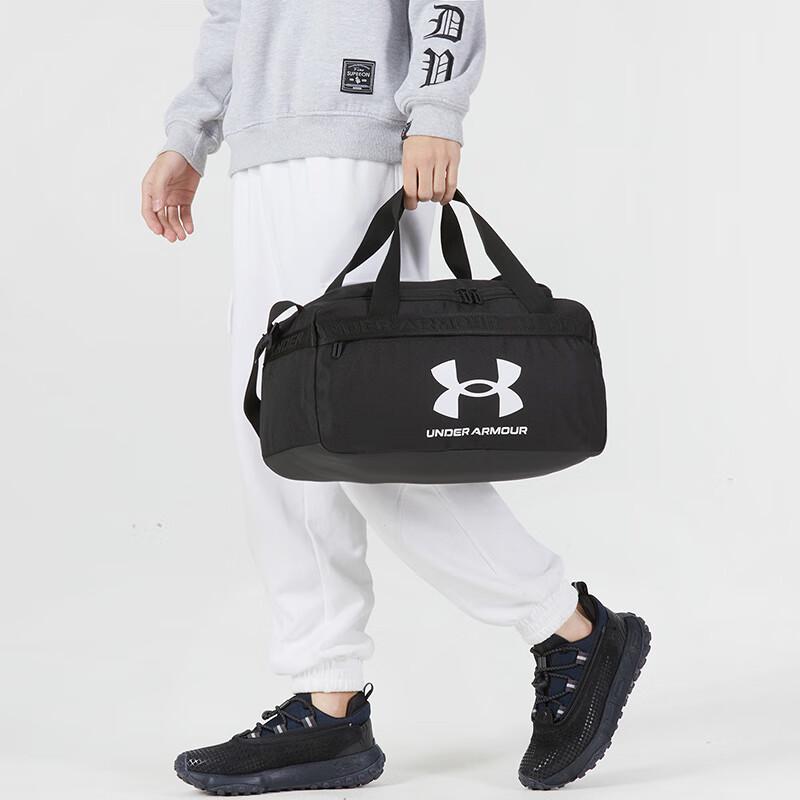 Under Armour Unisex Large Capacity Gym Duffel Bag