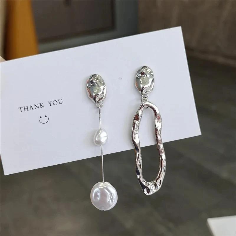 Asymmetric Earring Freshwater Pearl Metallic Exaggerated Long Stud Earring Ladies and Girls Party Jewelry Gifts