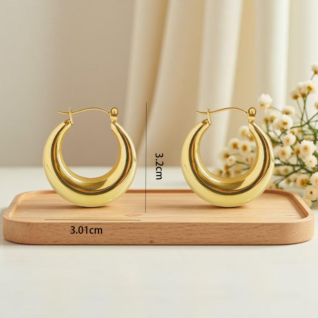 

Titanium steel earrings light luxury niche simple personality stainless steel crescent hollow electroplating earrings are hot in Europe and America