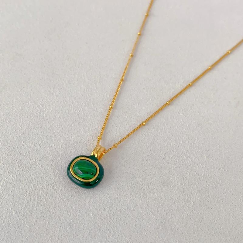 Meier Copper plated with real gold inlaid with white butterfly mother-of-pearl malachite oil drop necklace ring