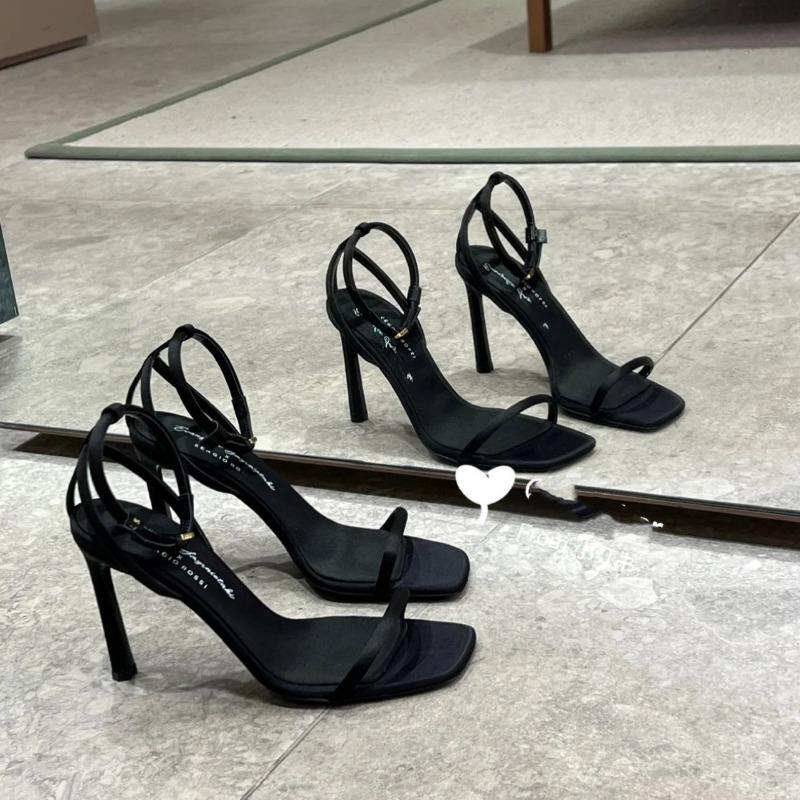 Sexy Square Toe High Heel Women's Sandals Summer 2025 Fashion Elegant High Heel Stilettos Open Toe Banquet Black Women Sandals