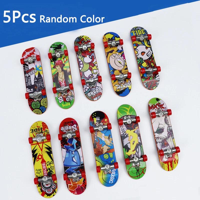 1/3/5pcs Mini Professional Skate Board Toys Cool Finger Sports Plastic Skateboards Creative Fingertip Toys for Parrots and Kids