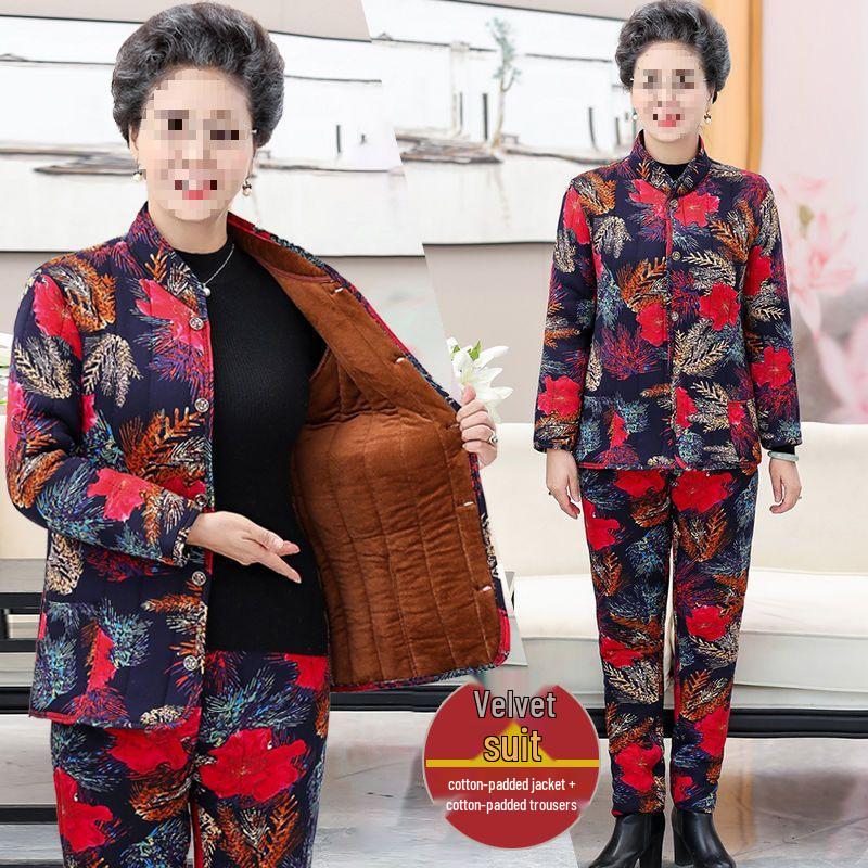 Omas kuscheliges, fleecegefüttertes Winterset: dicke, baumwollgepolsterte Jacke und Hose für Frauen mittleren Alters und Senioren.