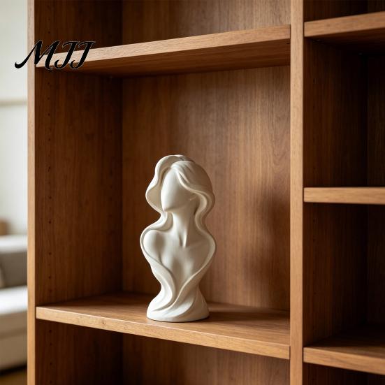 Sculptural Decor for Dressing Table 3D Printed Minimalist Woman Statue, Abstract Faceless High-end Decorative Bust Entryway Ornament, Desktop