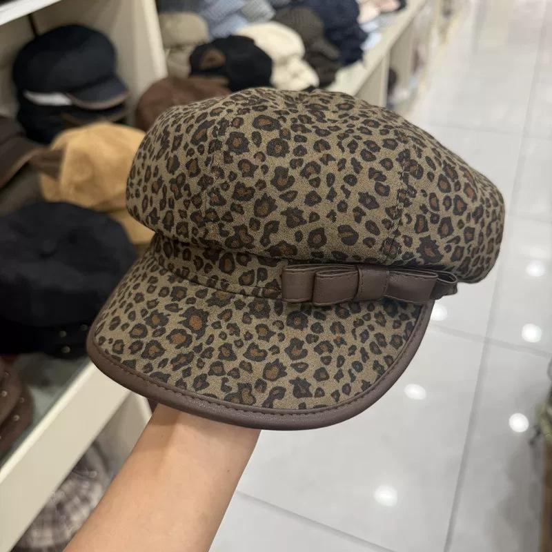 Fashion Versatile Leopard Leopard Point Skinny Age Reducing Octagonal Hat Women's Autumn Warm Leather Cartoon Bow Cap
