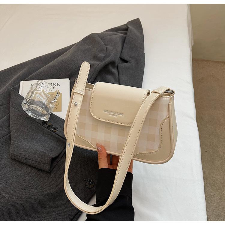 French niche plaid bag women's 2025 new trendy and versatile foreign style messenger bag fashion temperament shoulder armpit bag