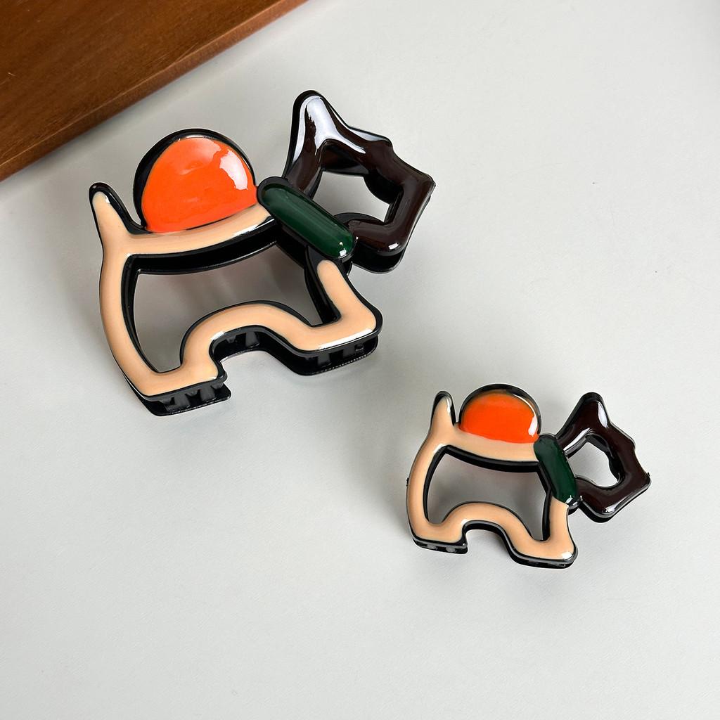 Fashionable Plastic And Resin Dog Hair Claw Clip In Chic Macaron Shades