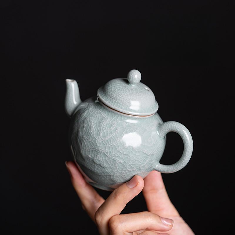 Powder Green Ru Kiln Teapot Single Pot High-grade Bright Glaze Ru Porcelain Retro Household Ceramic Kung Fu Tea Set