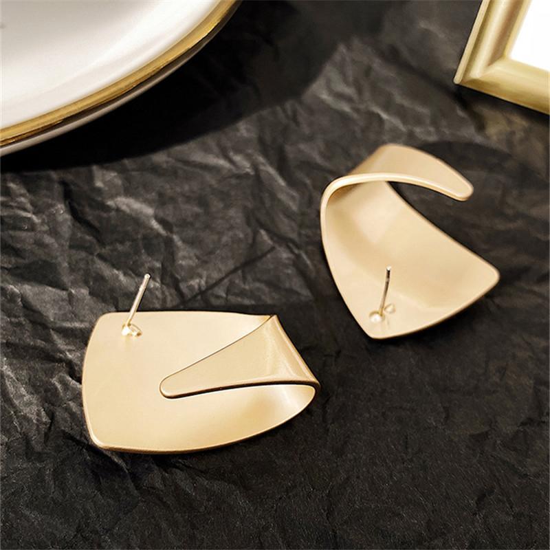 Personlighet Geometriska Guld Hängande Örhängen Dam Smycken Mode Dam Silver 925 Stiftörhänge Kvinna Piercing Accessoarer Flicka