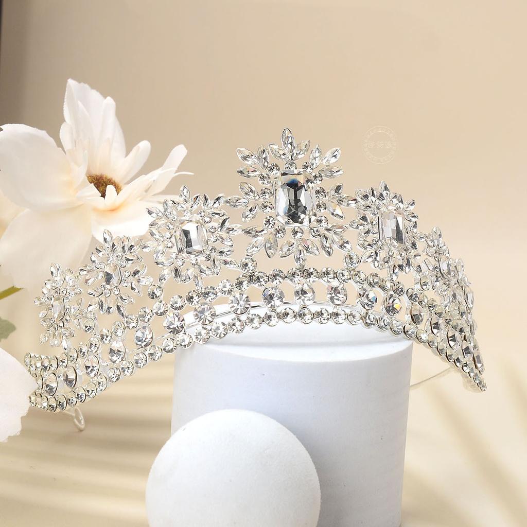 Palace alloy rhinestone glass snowflake decoration suitable for ladies wedding banquet hair accessories crown