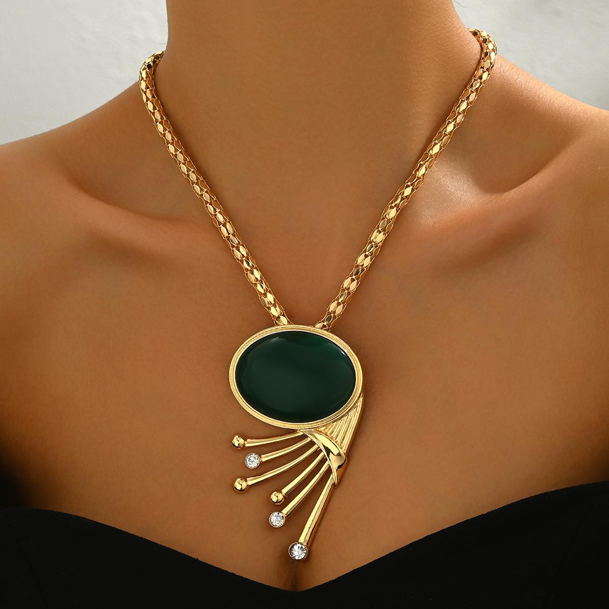 

1 шт. модный преувеличенный геометрический дизайн стеклянные стразы инкрустированные ювелирные изделия кулон ожерелье длина шнура для ежедневного подарка на вечеринку праздник Size-one size