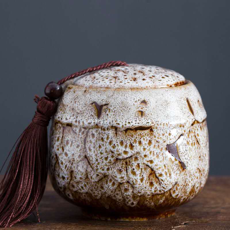 Creative Ceramic Small Tea Pot Kiln Turned Vintage Storage Candy Jar Portable Tea Set Accessories Medicine Powder Food Container