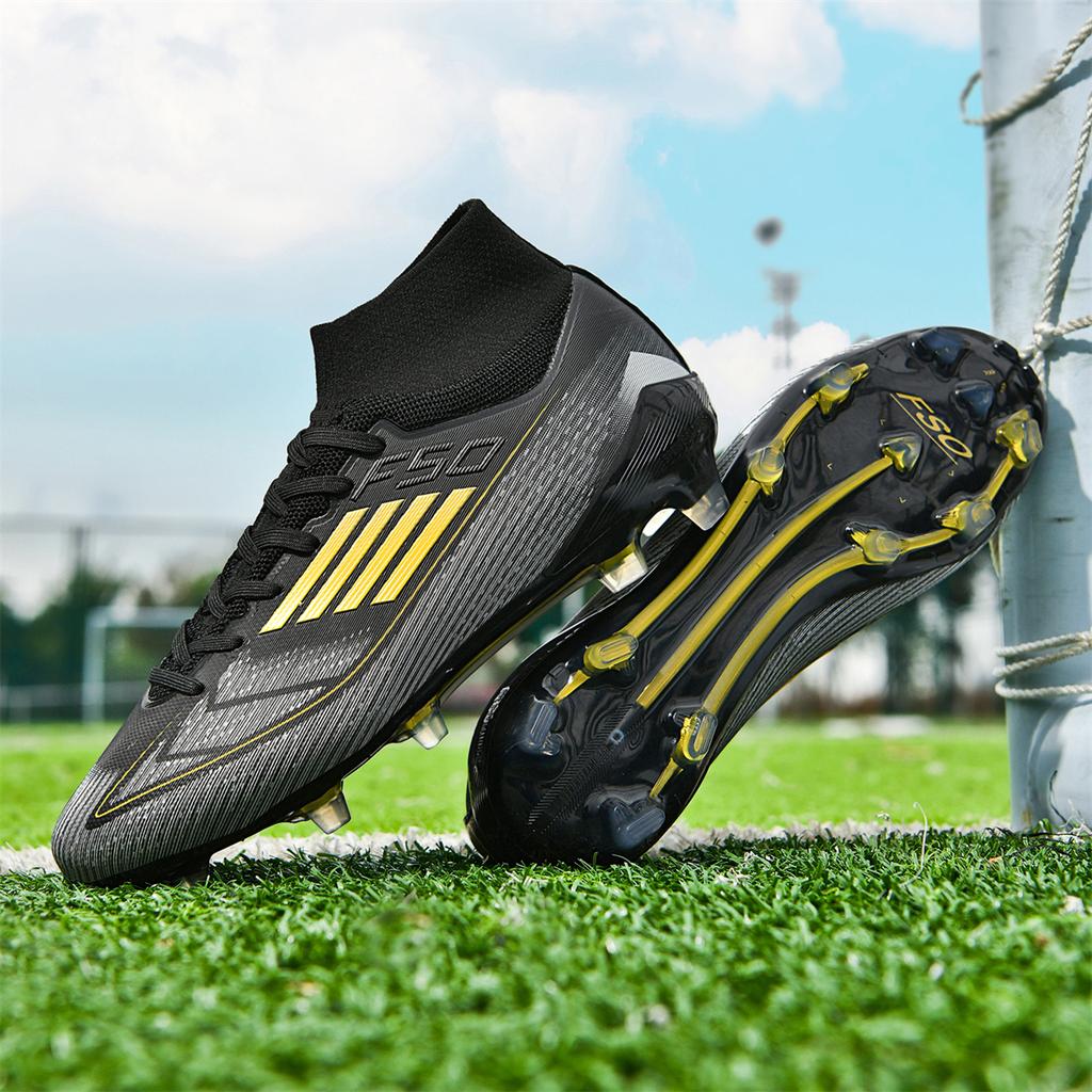 Nuove Scarpe da Calcio da Uomo Ragazzi Traspiranti Sportive Stivali da Calcio Outdoor Tacchetti Adulto Tacchetti Lunghi Allenamento Antiscivolo Partita Comode
