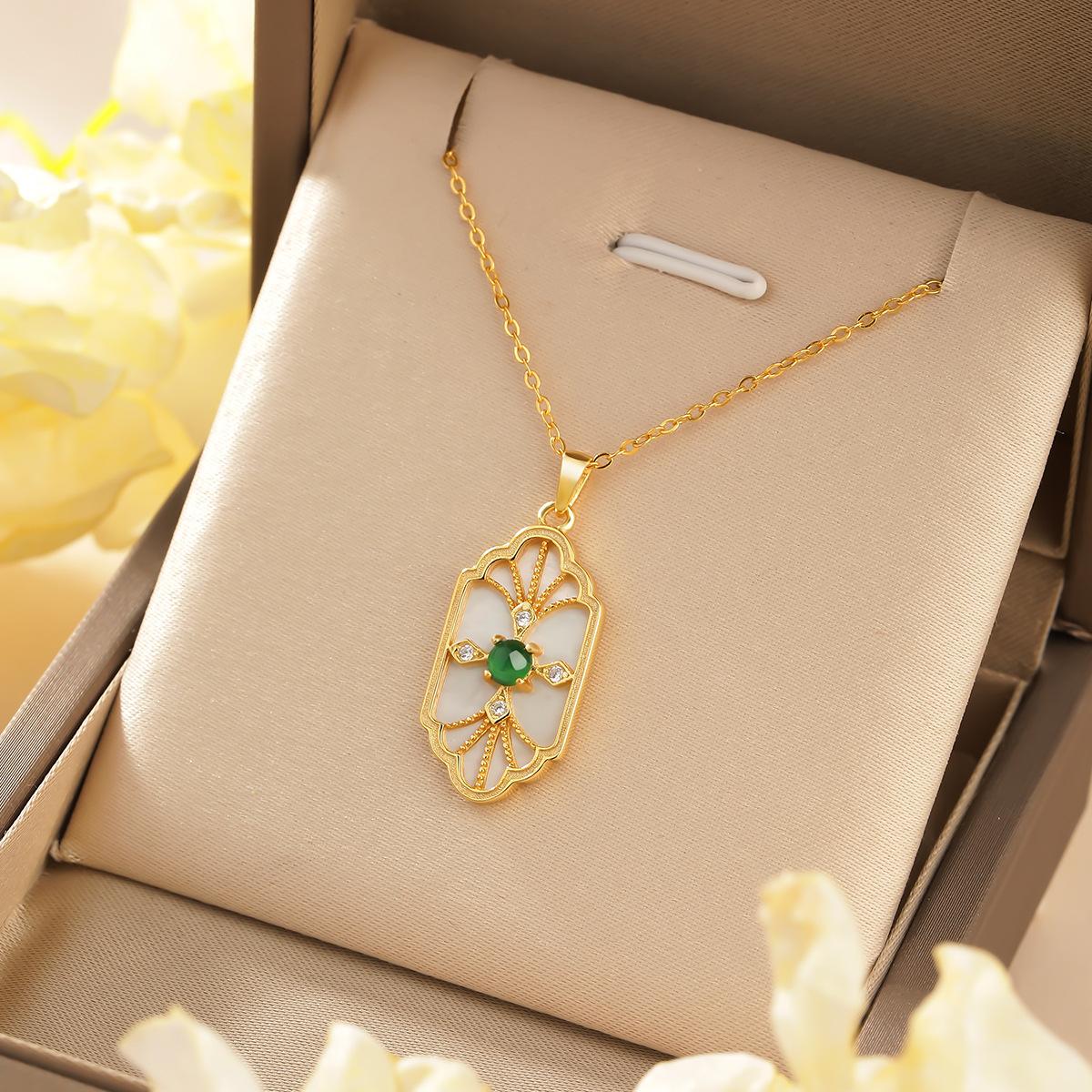 Cross-border natural jadeite white fritillary sterling silver s925 necklace women s retro premium new Chinese collarbone chain daily jewelry gift 925 silver