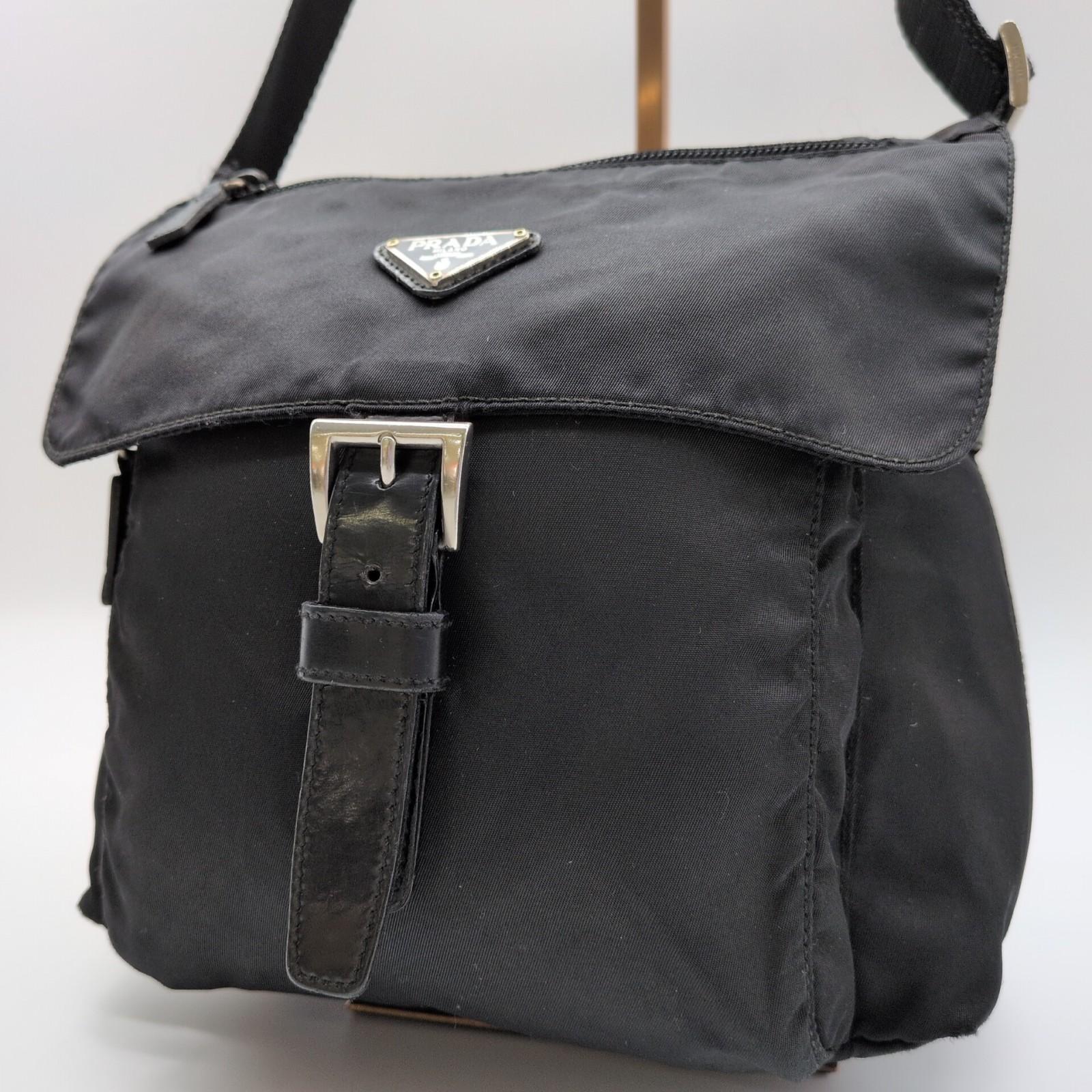 

PRADA Shoulder Crossbody Messenger Bag Tessuto Nylon NERO Black Triangle Logo Plate Women s Men s Unisex