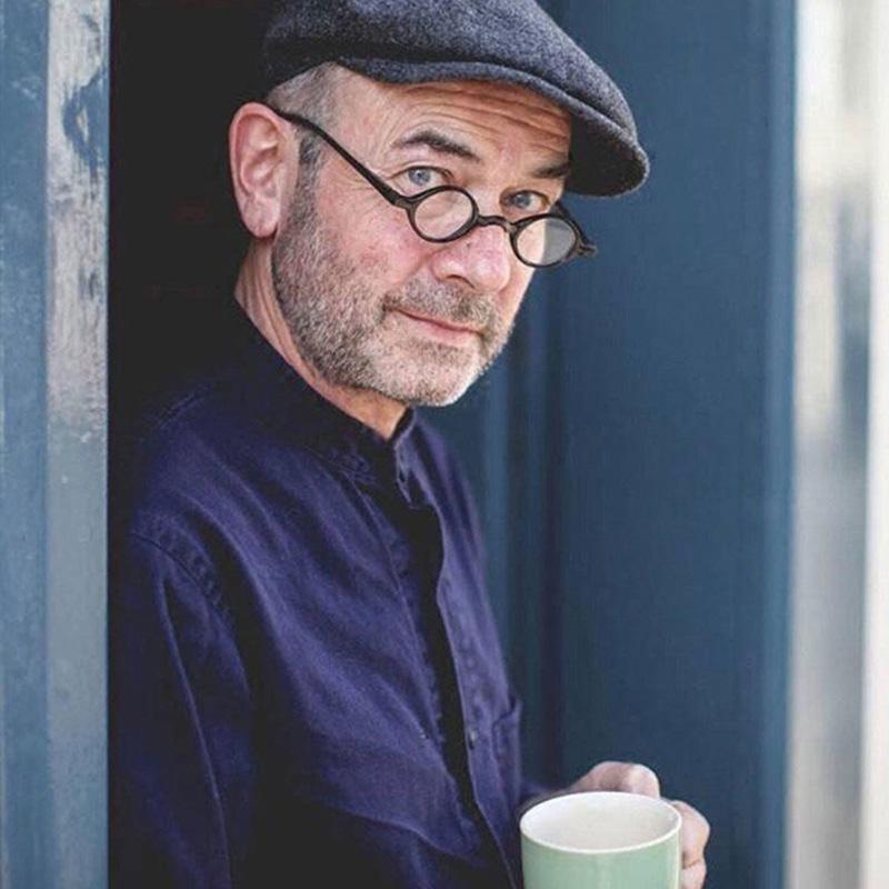 May Flower Smart Male's Glasses Retro Reading Glasses Round Male Eye Glasses With Case Men's Frame Round Grade Glasses Oculos +2