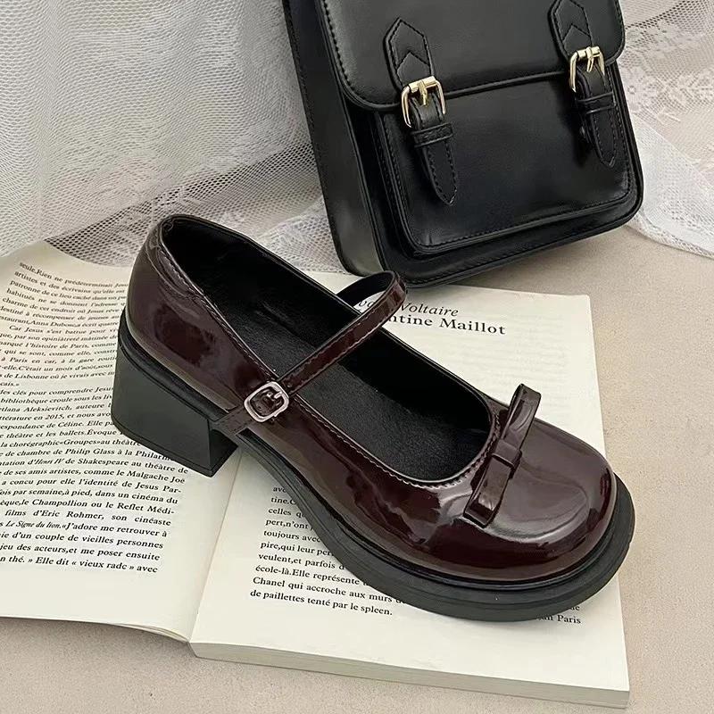 Round Toe Mid Heel Women Shoes 2024 Spring New Black Patent Leather Mary Jane Shoes Japanese Lolita Women's Pumps Zapatos Mujer