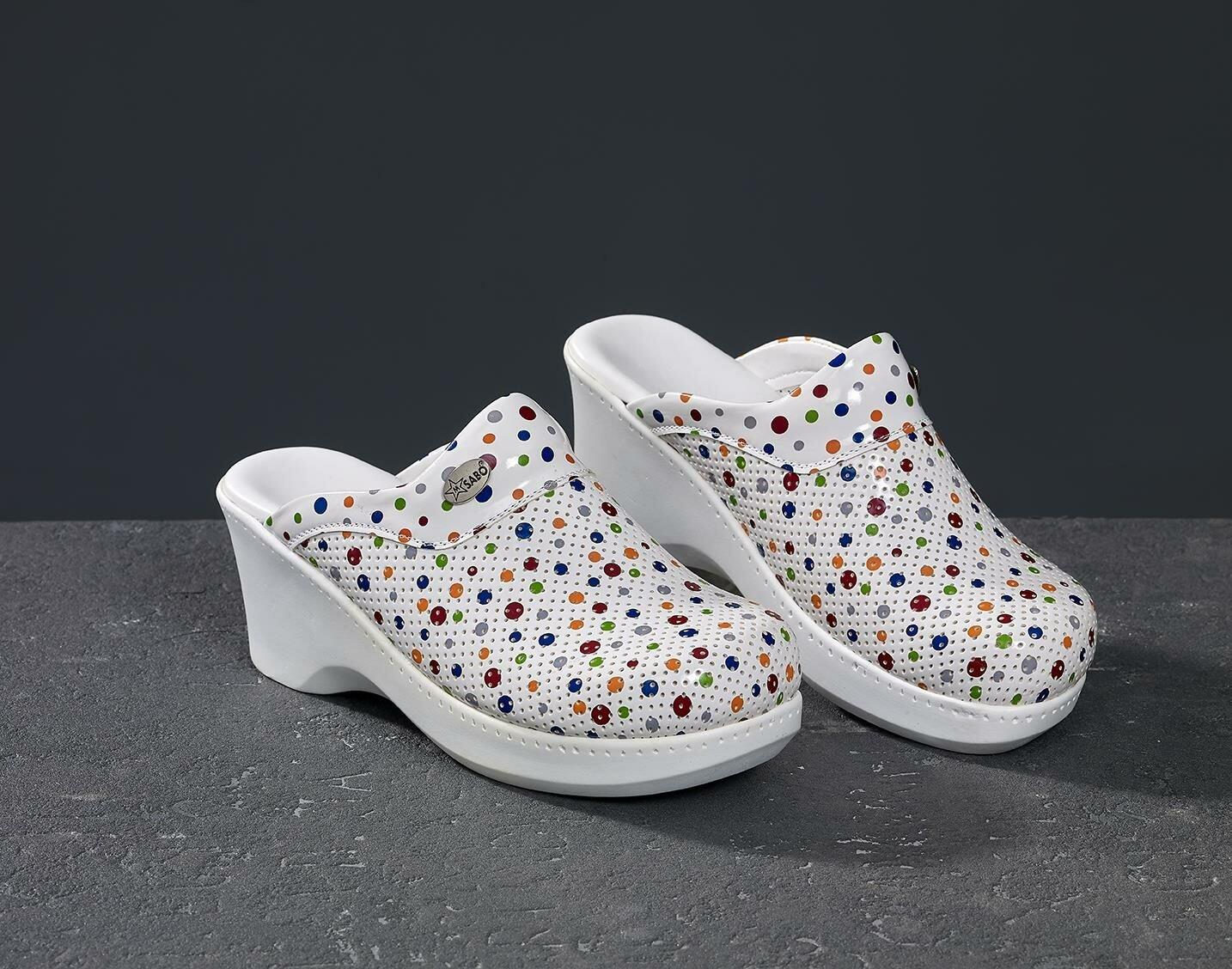 

Жіночі медичні лікарняні сабо Sabo Тапочки Нековзке взуття Медсестра Лікар-акушерка Хірургічні сандалі 39