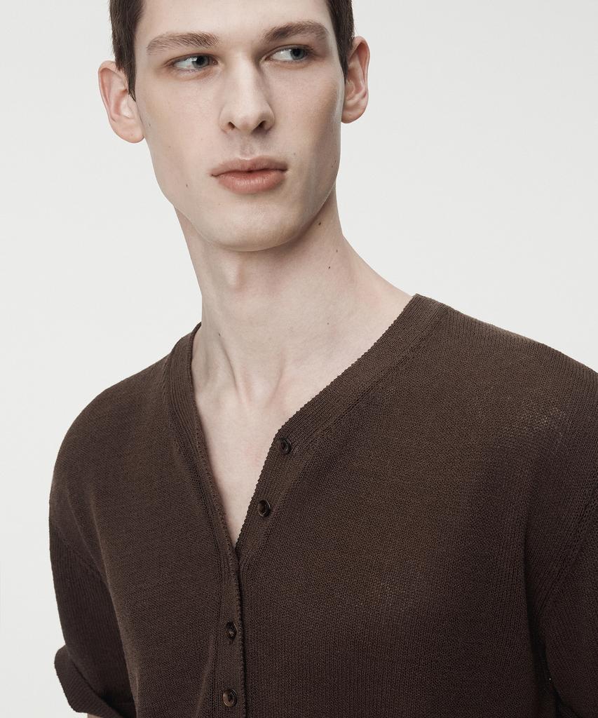 UMARMUNG High Twist Cotton Henley Neck Pullover_Walnut