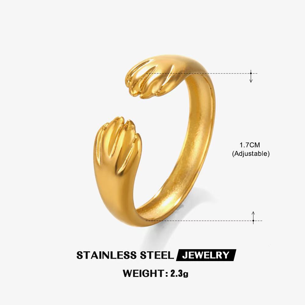 Wholesale High End Waterproof Three-dimensional M Letter Hollow Stainless Steel Finger Ring Trendy for Women Personalize Jewelry