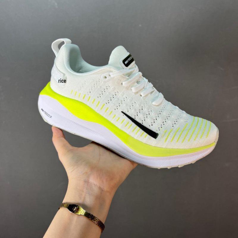 ZOOMX INVINCIBLE RUN FK4 Breathable Lightweight Cushioned Running Shoes