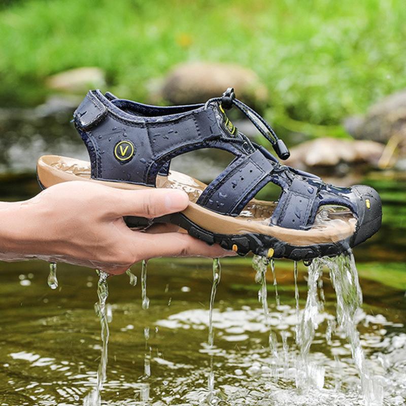 Fashion 2024 New Summer Men Sandals Retro Baotou Handmade Mens Casual Shoes Outdoor Men Leather Sandals for Men Beach Shoes Roman Shoes