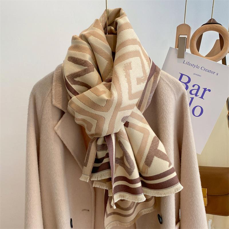 Scarf Women's Winter Style Foreign Style Fashionable Versatile Shawl with Thickened Warm Long High-end Imitation Cashmere Scarf