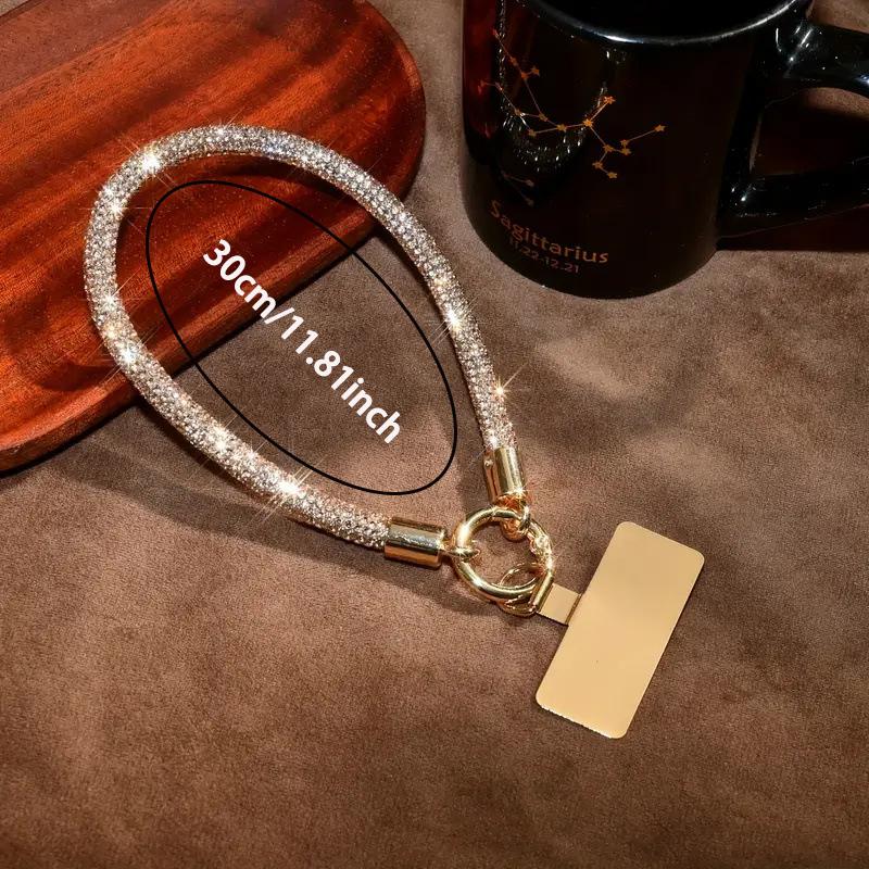 Hot Sale Luxury Full Phone Lanyard With Metal Clip Universal Short Chain Handheld Wrist Flash Accessory For Mobile Phones