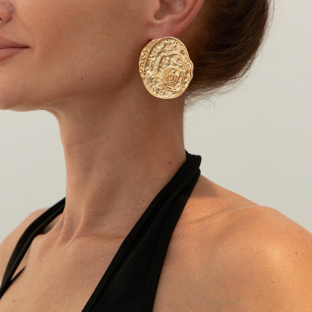 Wind Design Liquid Metal Pleated Stud Earrings, Fashionable Irregular Percussion Pattern Rose Earrings