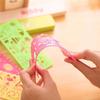 Děti Studenti Školní malířské potřeby Malířské šablony Plastová kreslicí pravítka Kreslený spirograf