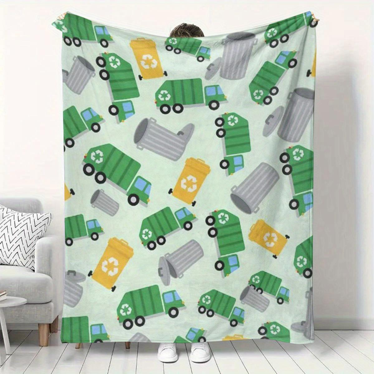 

Recycled Truck Pattern Soft Flannel Car Blanket, Suitable for All Seasons, Hypoallergenic, Suitable for Sofa/Bed/Outdoor 130X150cm